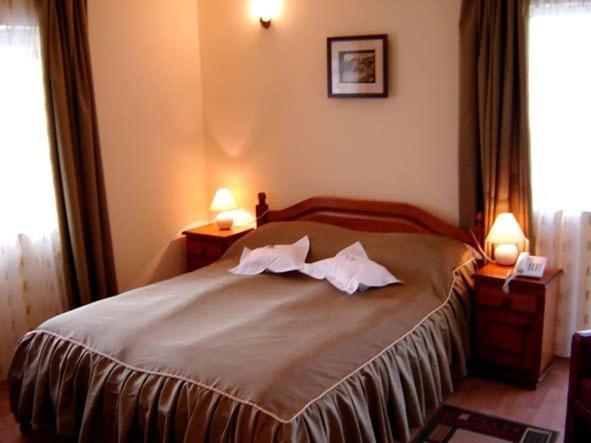 Hotel Cosmos Câmpulung Moldovenesc 部屋 写真